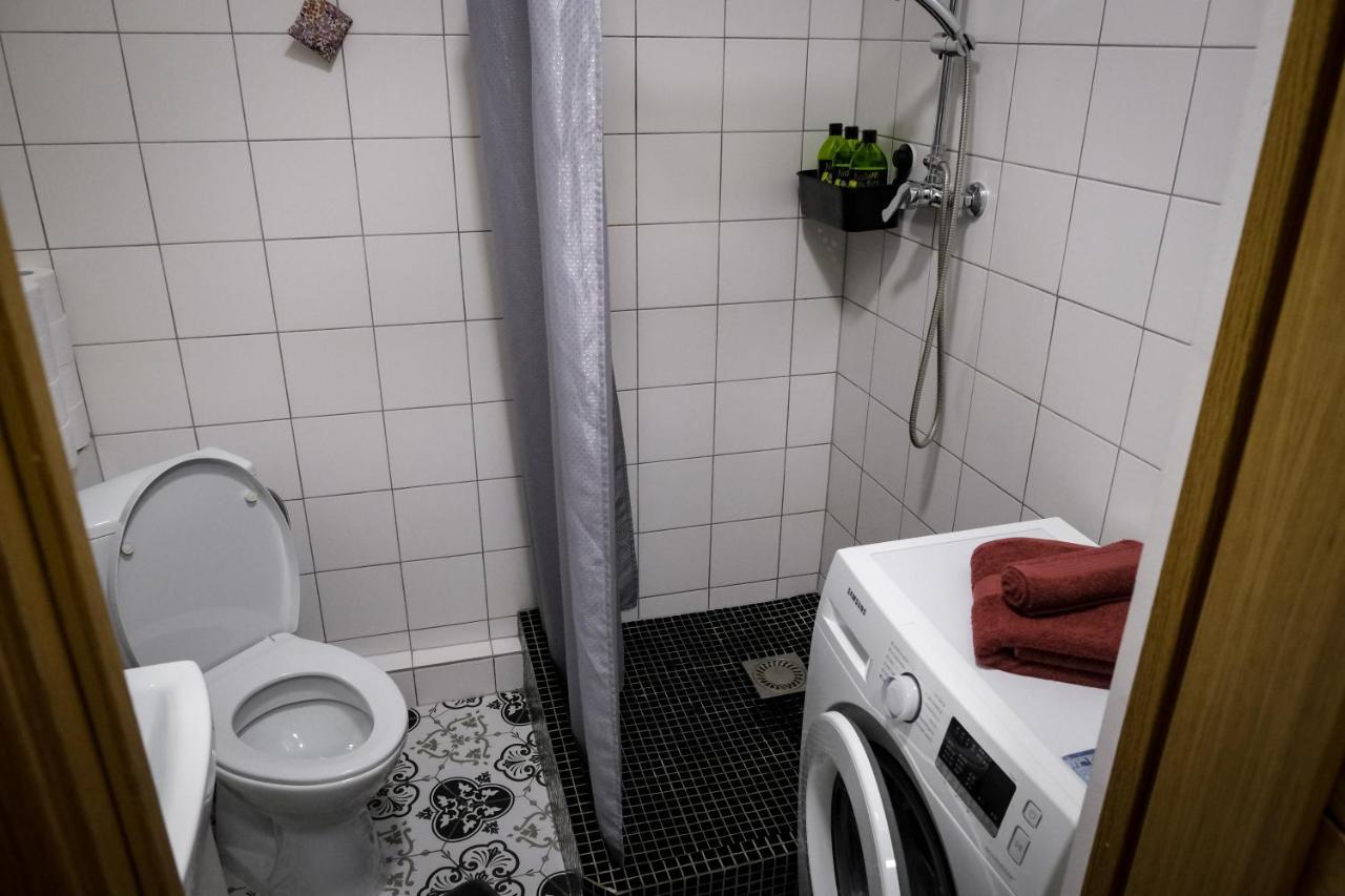 Silti, Atjaunoti Dzivokli Tuvu Centram - 1St Floor Apartment Riga Ngoại thất bức ảnh