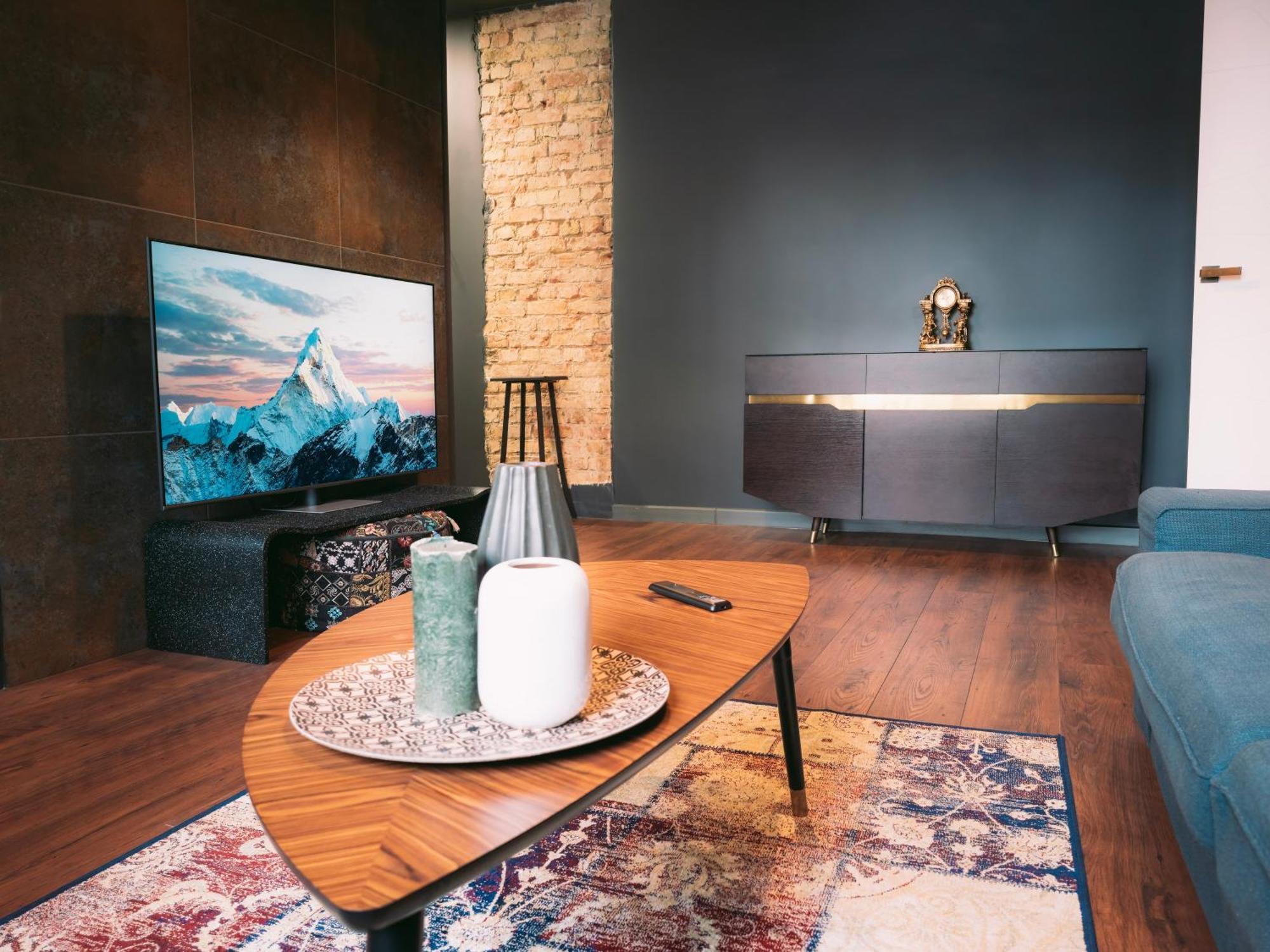 Silti, Atjaunoti Dzivokli Tuvu Centram - 1St Floor Apartment Riga Ngoại thất bức ảnh